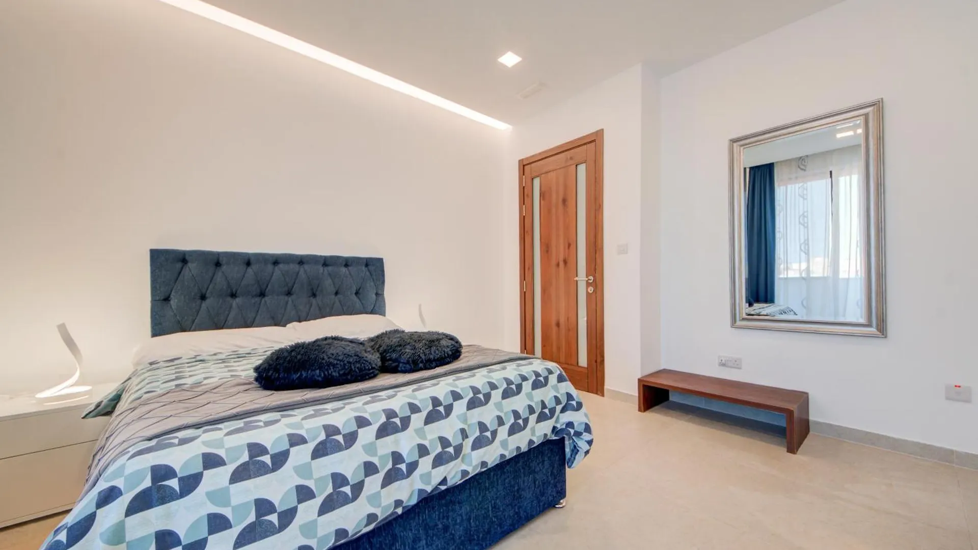 St Julians Apartment San Ġiljan